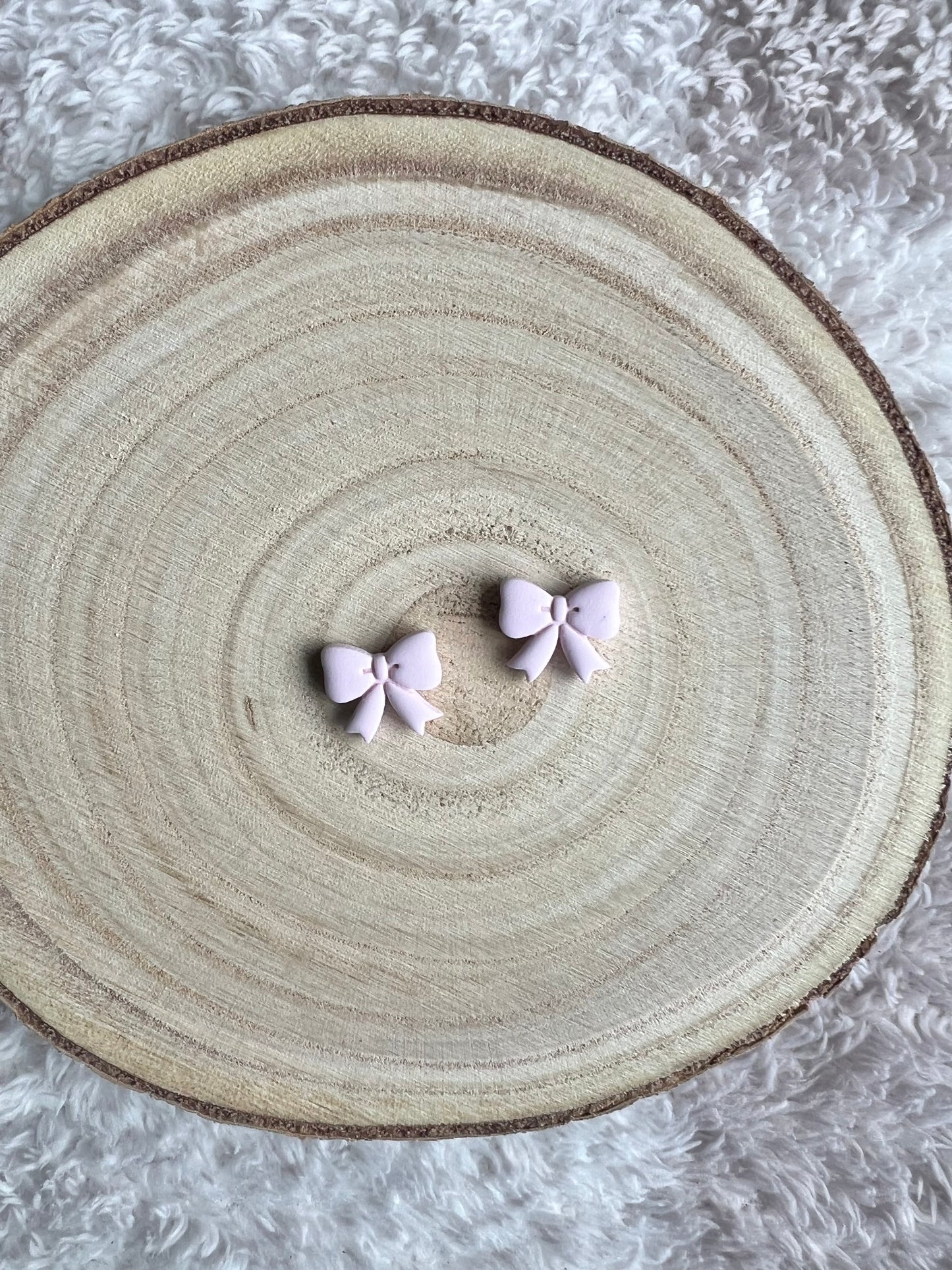 Bow Studs