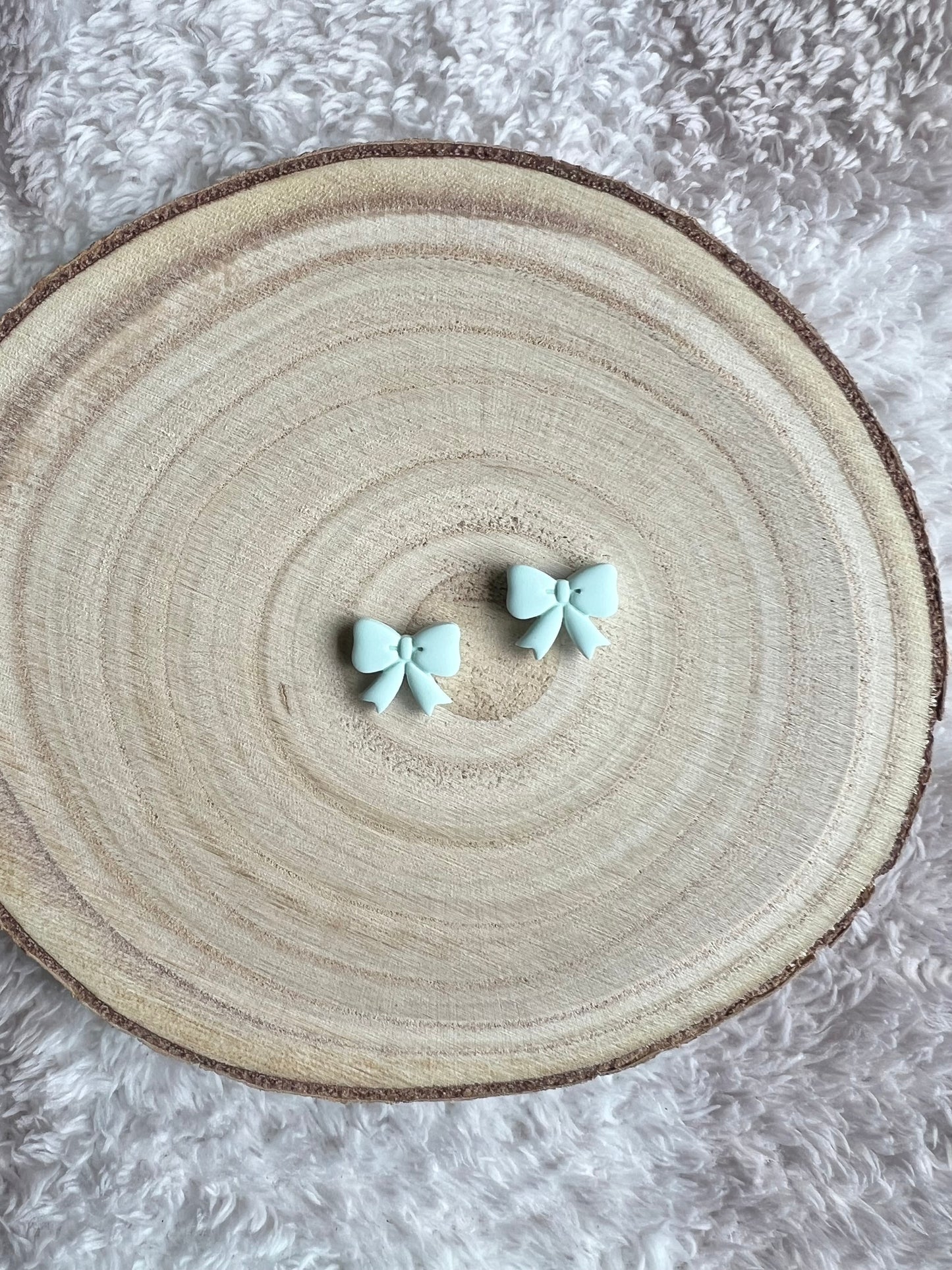 Bow Studs